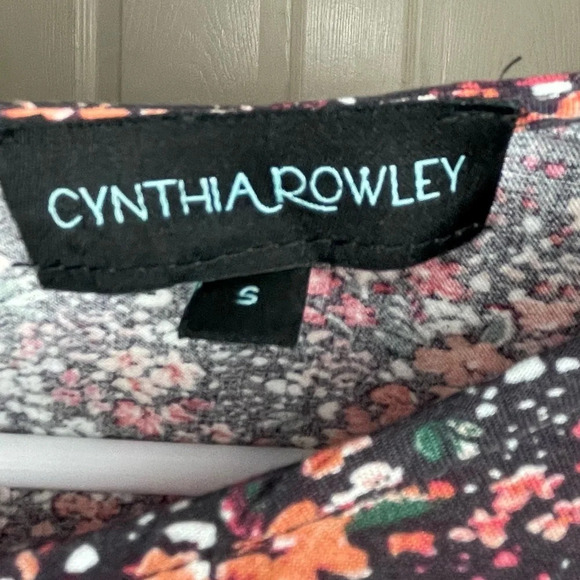 Cynthia Rowley Colorful Floral Flutter Sleeve Blouse Women’s Size Small Career - Picture 6 of 9